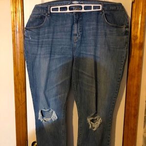 Distressed Boyfriend Midrise Jeans